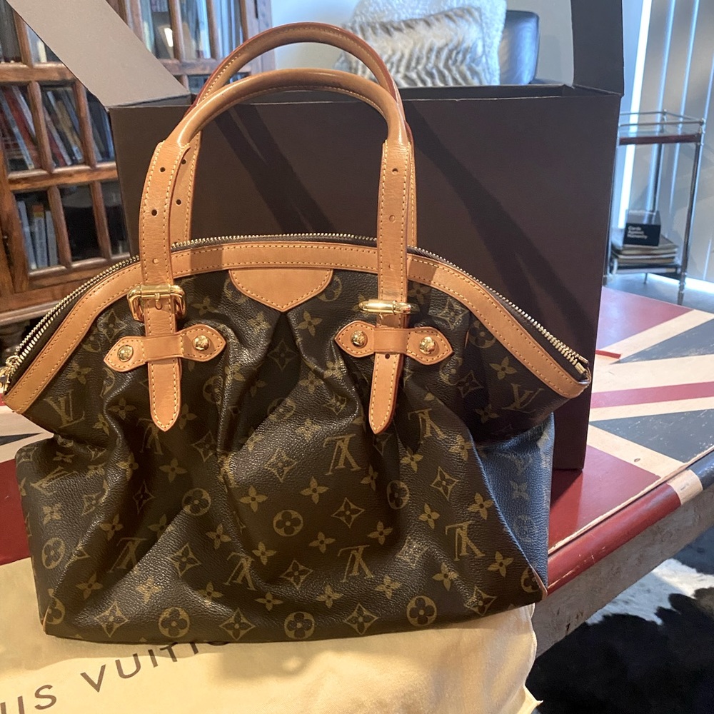 Louis Vuitton Tivoli Monogram Canvas GM handbag